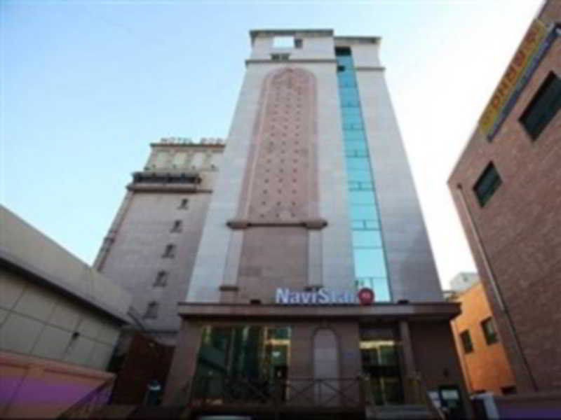 Navistar Yeongdeungpo Hotel